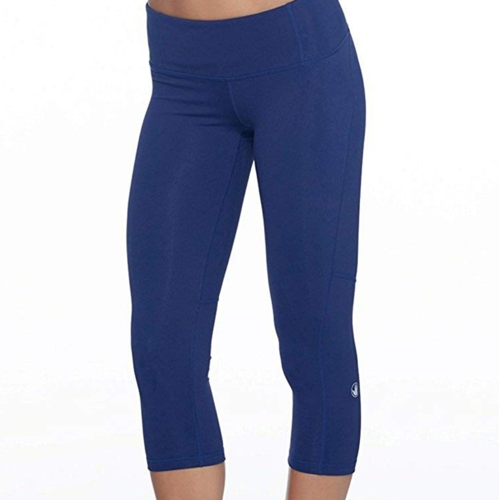 🚵‍♀️Body Glove Midnight Capris🚵‍♀️